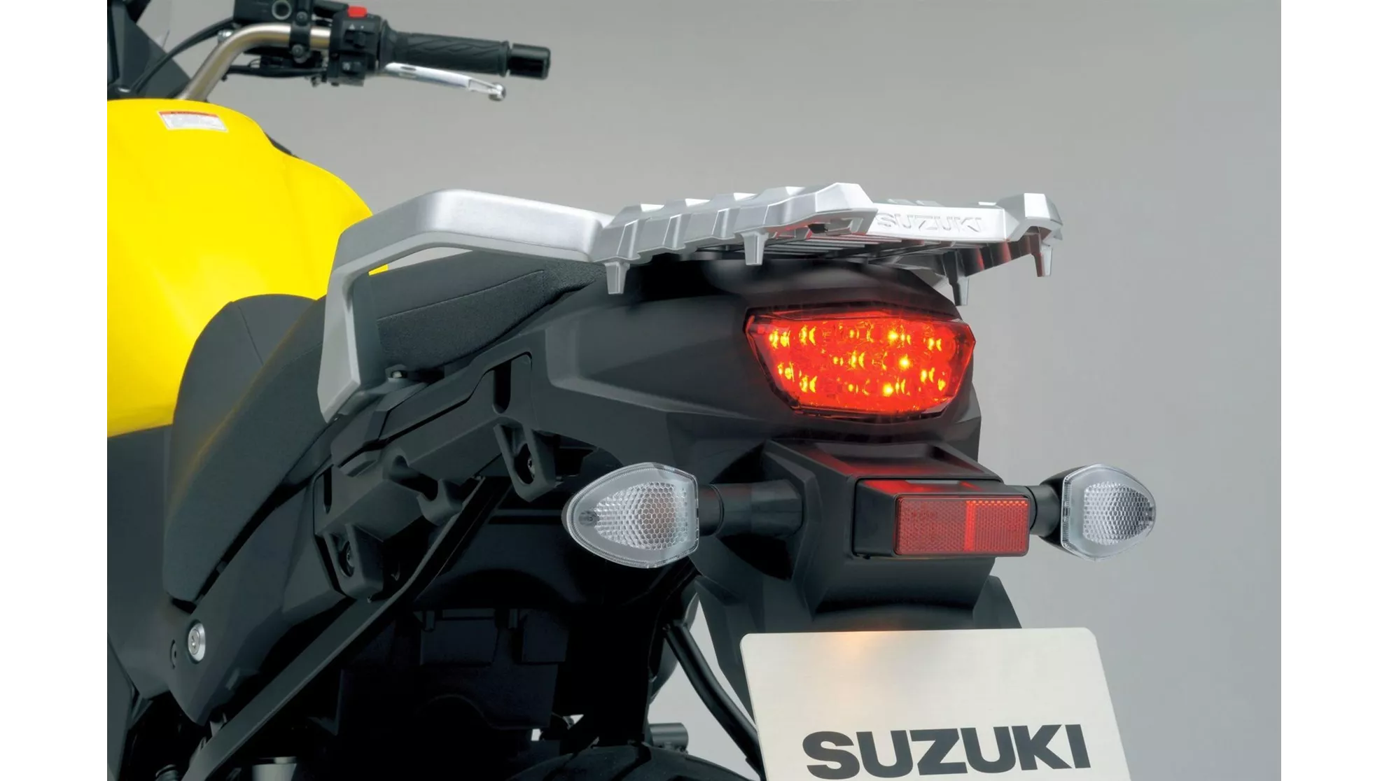 Suzuki V-Strom 650 XT - Image 16 Suzuki V-Strom 650 XT - Image 16