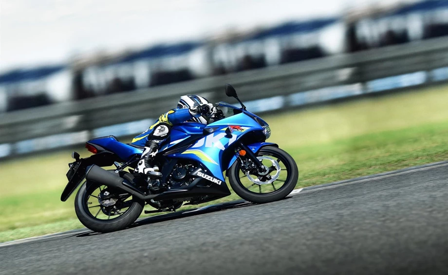 Suzuki GSX-R125 Bild 9: Suzuki GSX-R125