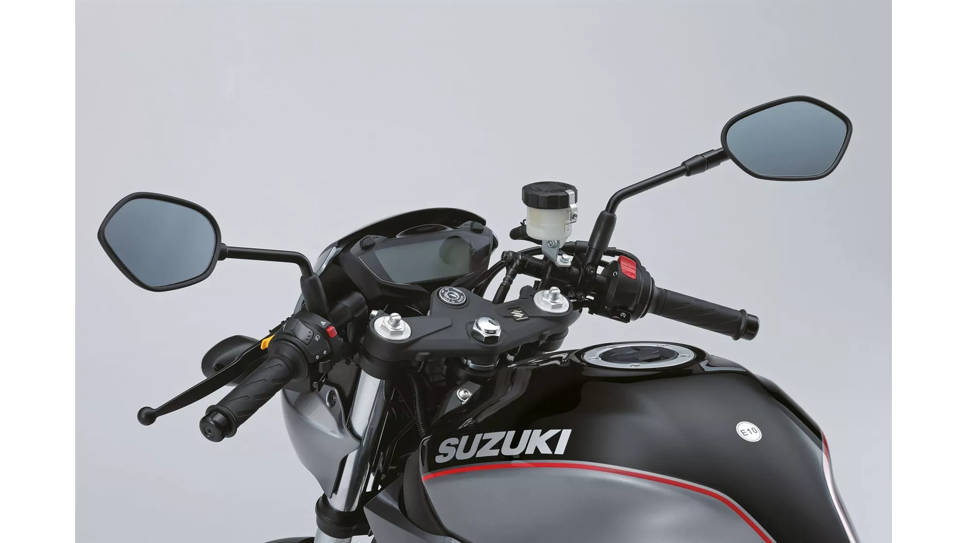 Suzuki SV650X - Image 8 Suzuki SV650X - Image 8