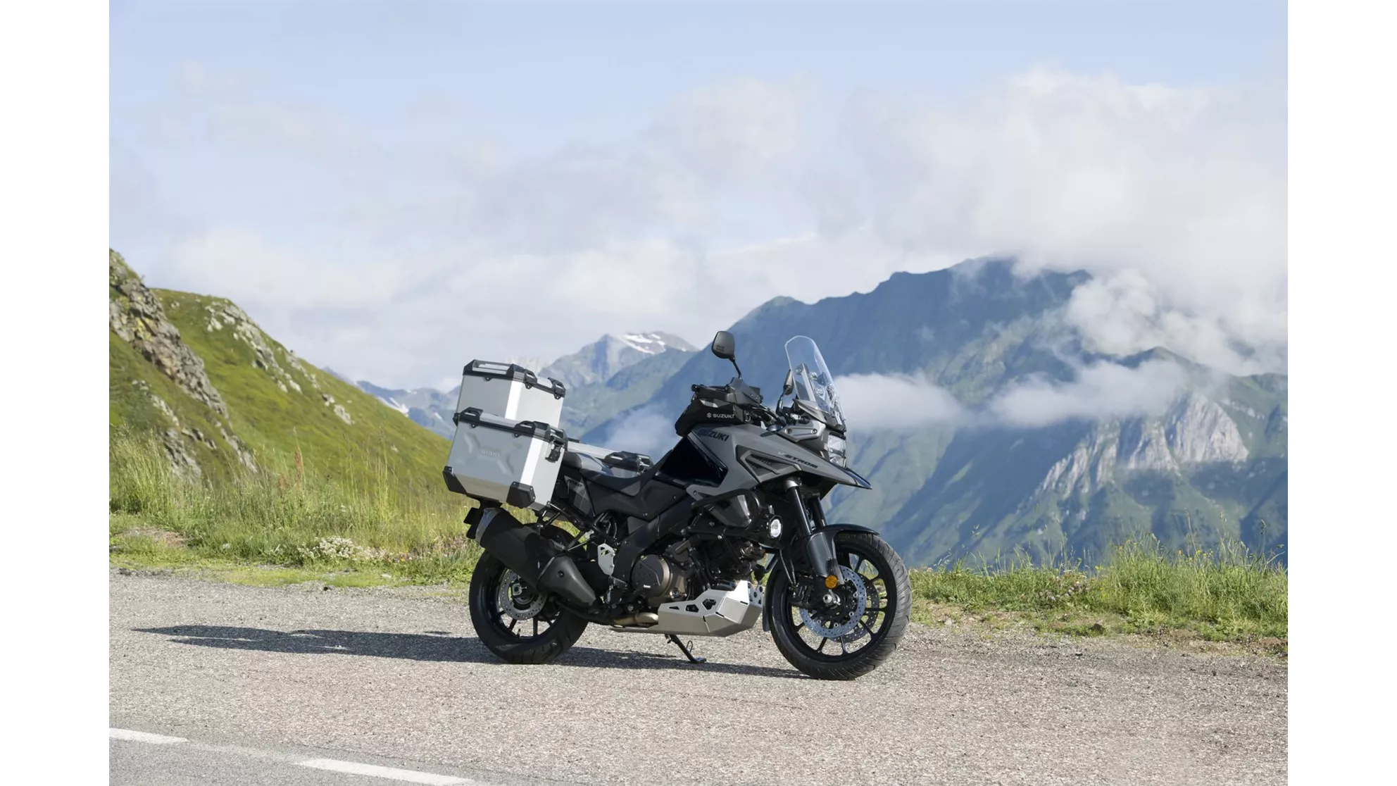 Suzuki V-Strom 1050 - Image 7 Suzuki V-Strom 1050 - Image 7