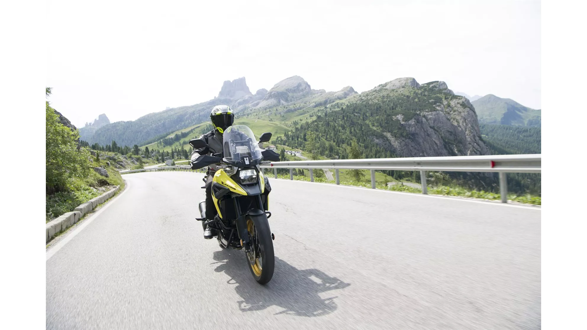 Suzuki V-Strom 1050 XT - Image 12 Suzuki V-Strom 1050 XT - Image 12