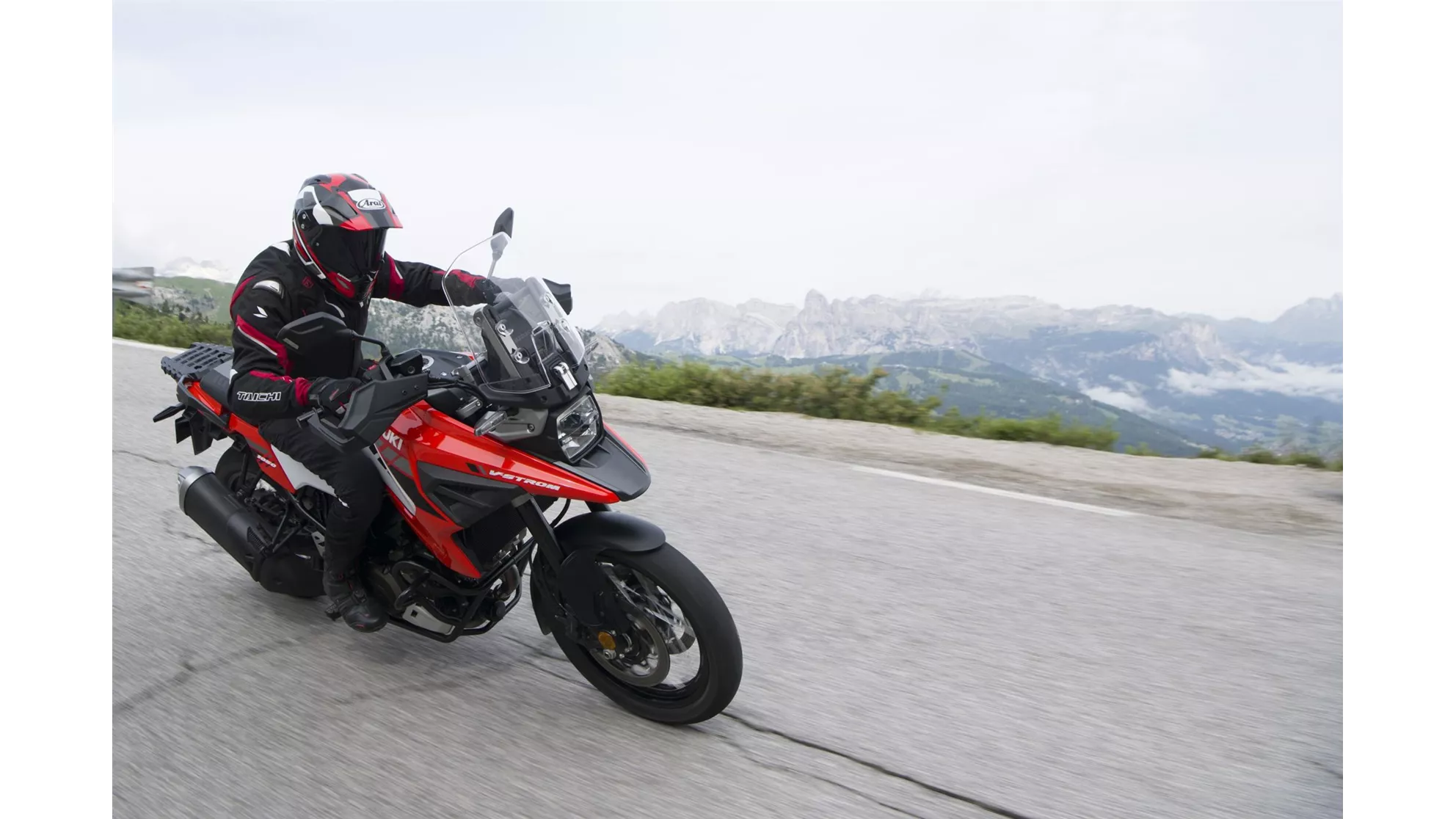 Suzuki V-Strom 1050 XT - Image 19 Suzuki V-Strom 1050 XT - Image 19
