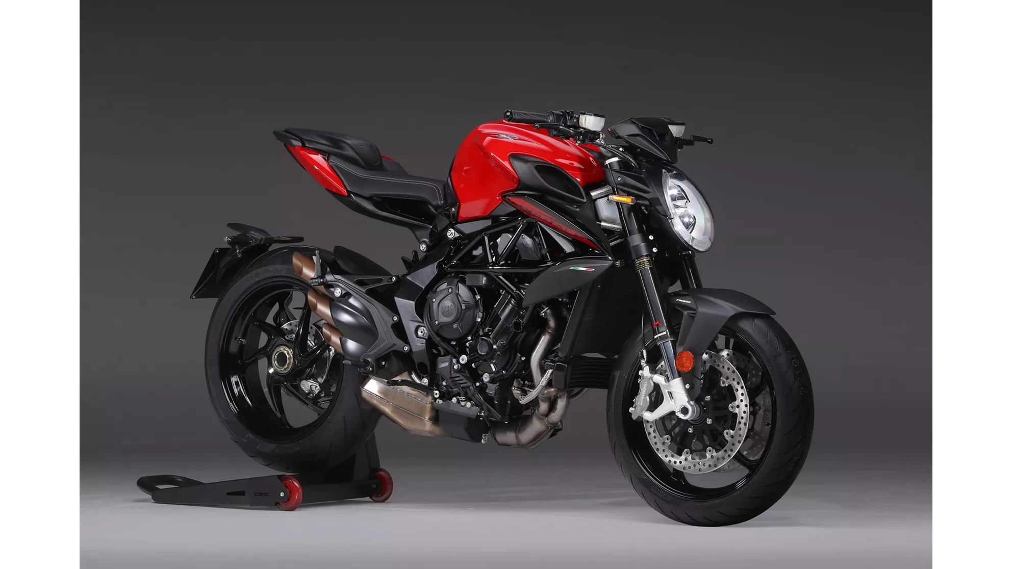MV Agusta Brutale 800 Rosso - Image 3 MV Agusta Brutale 800 Rosso - Image 3