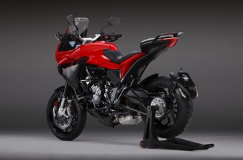 MV Agusta Turismo Veloce 800 Rosso 2020 - Bild 5
