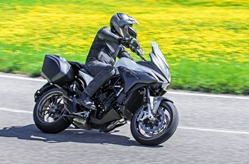 MV Agusta Turismo Veloce 800 Lusso 2020 - Bild 6 MV Agusta Turismo Veloce 800 Lusso 2020 - Bild 6