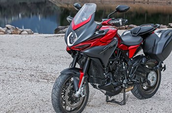 MV Agusta Turismo Veloce 800 Lusso 2020 - Bild 4 MV Agusta Turismo Veloce 800 Lusso 2020 - Bild 4