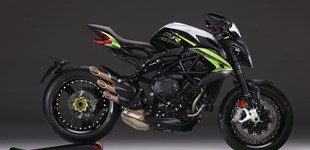 MV Agusta Dragster 800 RR 2020 vs MV Agusta Brutale 1000 RR 2020