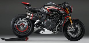 MV Agusta Rush 1000 2020 vs MV Agusta Brutale 1000 Serie Oro 2021