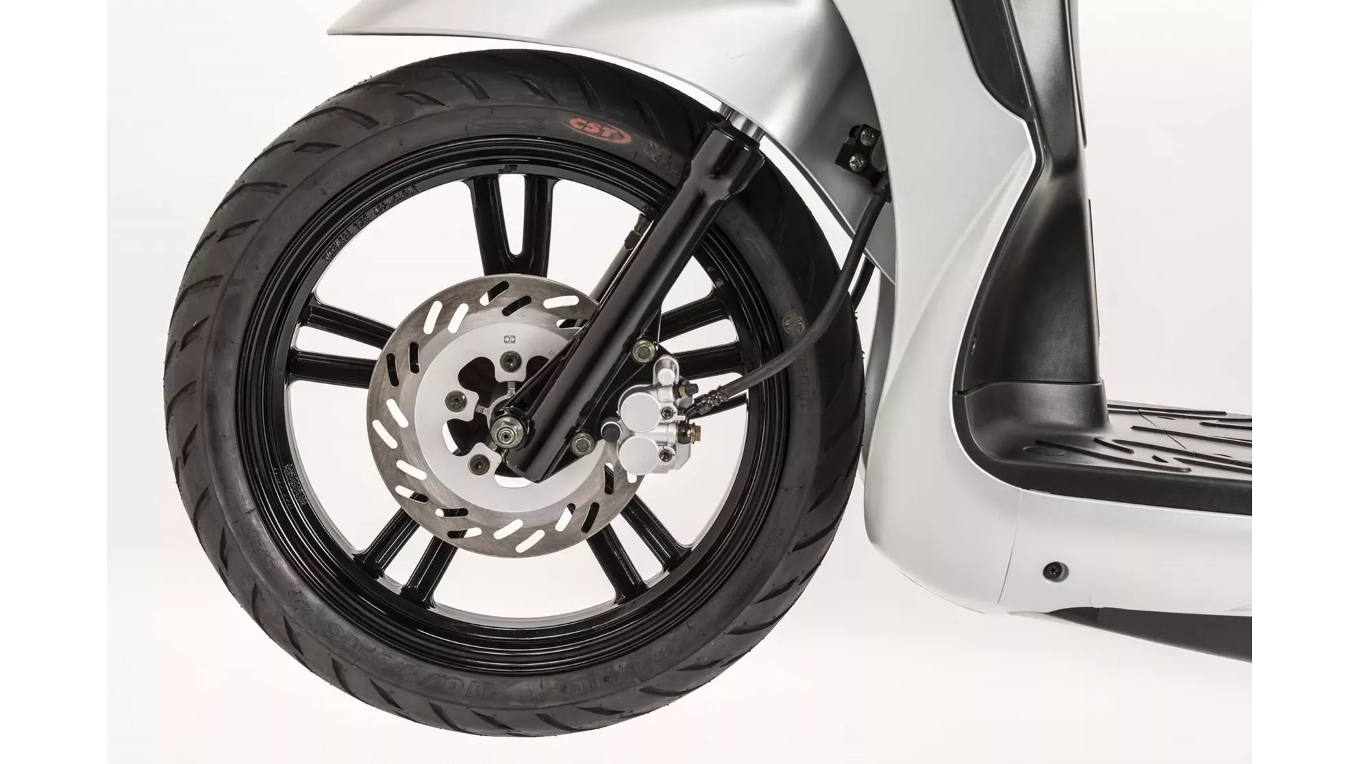 Peugeot Tweet 125 - Image 10 Peugeot Tweet 125 - Image 10