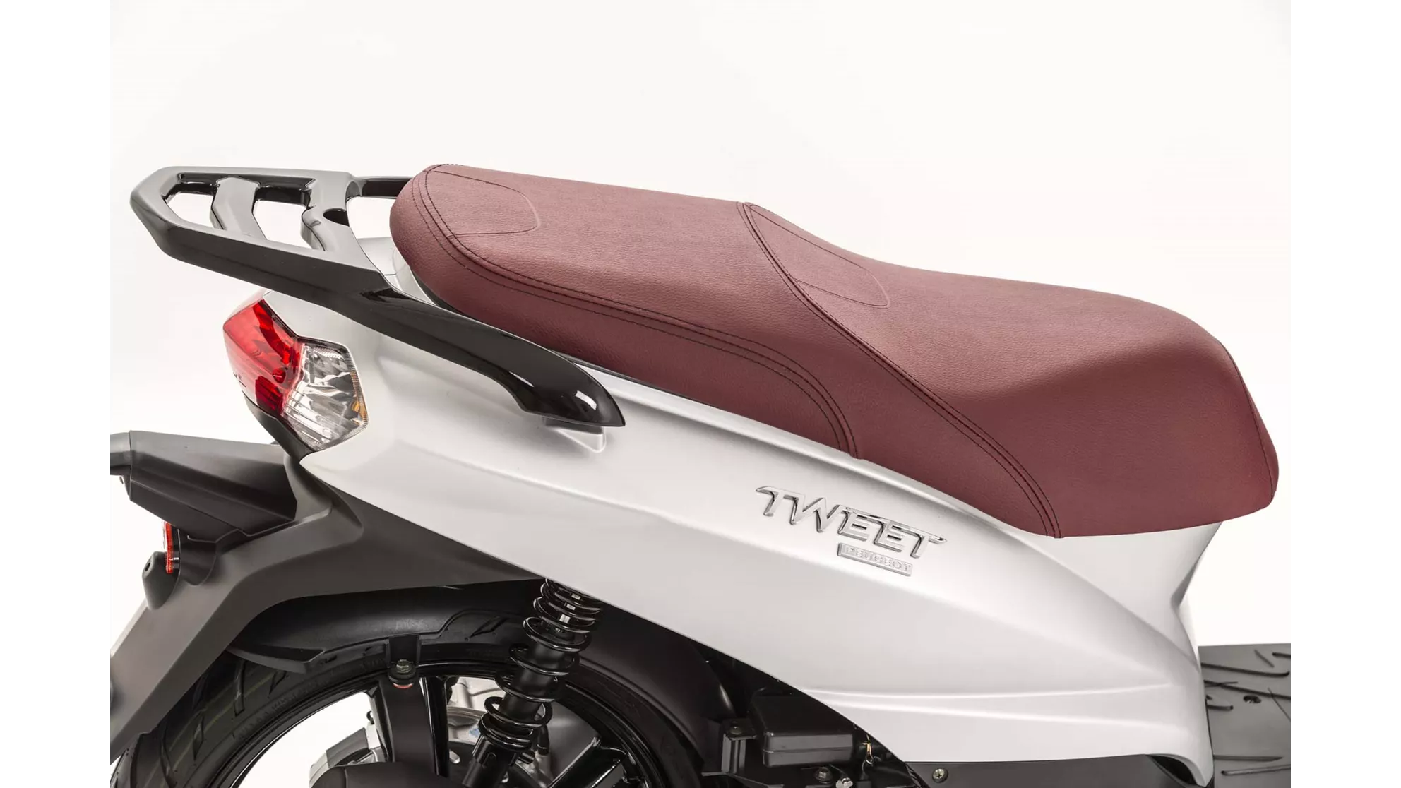 Peugeot Tweet 125 - Image 19 Peugeot Tweet 125 - Image 19