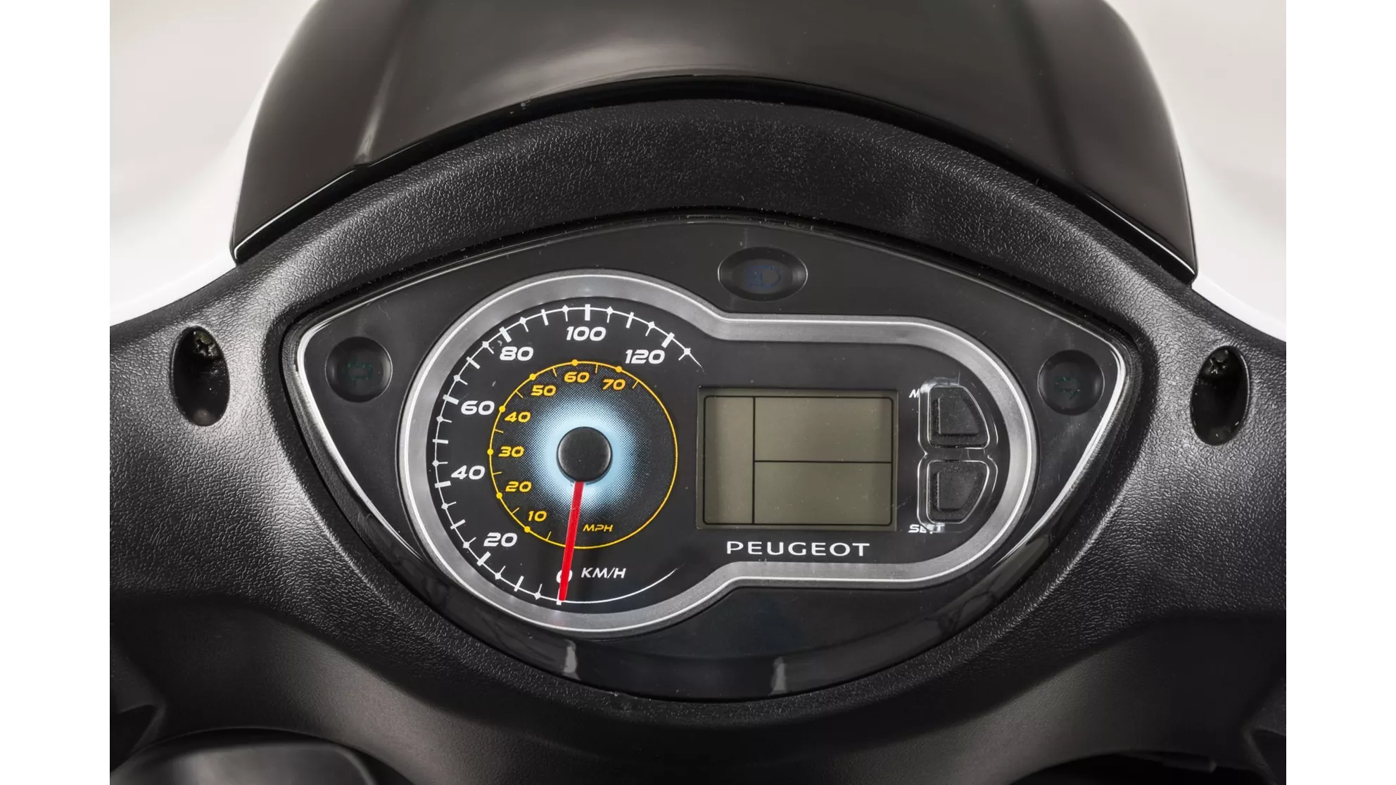 Peugeot Tweet 125 - Image 23 Peugeot Tweet 125 - Image 23