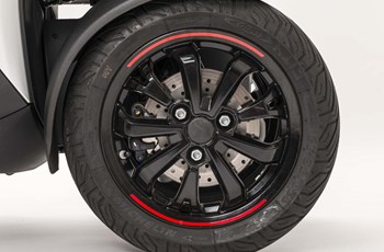 Peugeot Metropolis 400i RS 2020 - Bild 11