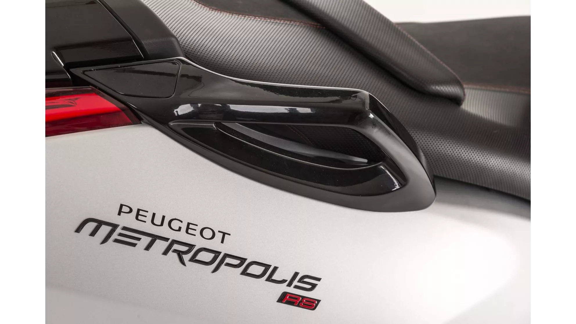 Peugeot Metropolis 400i RS - Bild 13