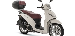 Suzuki Burgman 125 2020 vs Peugeot Belville 200 Allure 2020