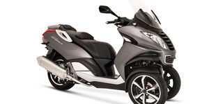 Yamaha Tricity 300 2021 vs Peugeot Metropolis Allure 2020