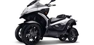 Peugeot Metropolis Allure 2022 vs Quadro Vehicles QOODER 2020