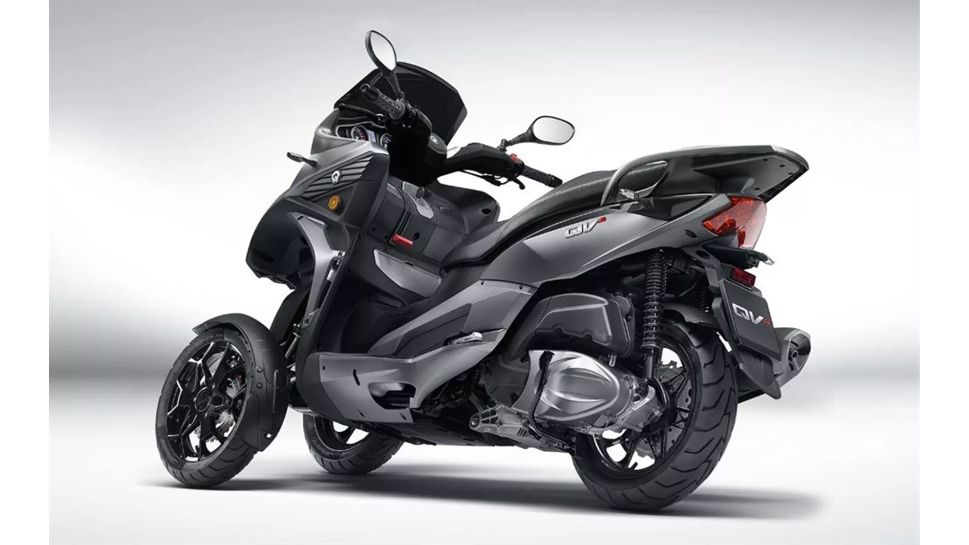 Quadro Vehicles Qv3 - Image 5 Quadro Vehicles Qv3 - Image 5