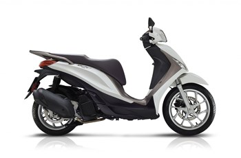 Piaggio Medley 125 ie IGET 2020 - Bild 2 Piaggio Medley 125 ie IGET 2020 - Bild 2