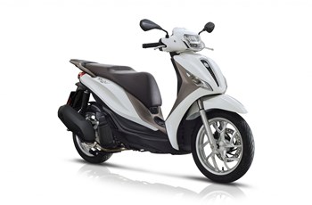 Piaggio Medley 125 ie IGET 2020 - Bild 3 Piaggio Medley 125 ie IGET 2020 - Bild 3