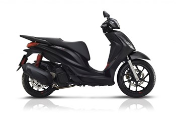 Piaggio Medley S 125 ie IGET 2020 - Bild 2 Piaggio Medley S 125 ie IGET 2020 - Bild 2