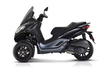 Piaggio MP3 300 HPE 2020 - Bild 10 Piaggio MP3 300 HPE 2020 - Bild 10