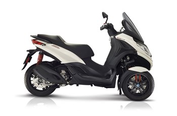 Piaggio MP3 300 HPE Sport 2020 - Bild 2 Piaggio MP3 300 HPE Sport 2020 - Bild 2