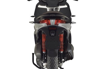 Piaggio MP3 300 HPE Sport 2020 - Bild 7 Piaggio MP3 300 HPE Sport 2020 - Bild 7