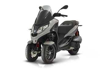 Piaggio MP3 300 HPE Sport 2020 - Bild 9 Piaggio MP3 300 HPE Sport 2020 - Bild 9
