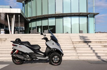 Piaggio MP3 350 ABS-ASR Sport 2020 - Bild 20