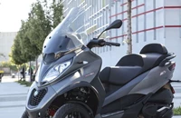 Piaggio MP3 500 hpe Sport Advanced 2020 - Bild 15 Piaggio MP3 500 hpe Sport Advanced 2020 - Bild 15