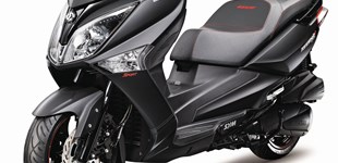 Sym GTS 300i 2020 vs Kymco K-XCT 300i 2014