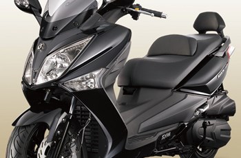 Sym GTS 300i 2020 - Bild 7