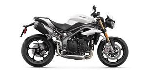Honda CBR650R 2021 vs Triumph Speed Triple S 2020