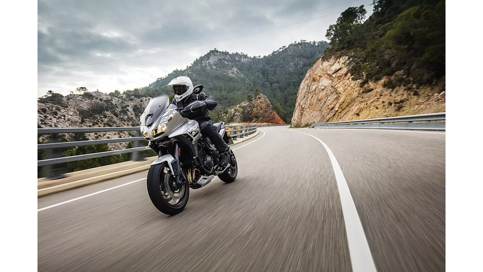 Triumph Tiger Sport 1050 - Image 12 Triumph Tiger Sport 1050 - Image 12