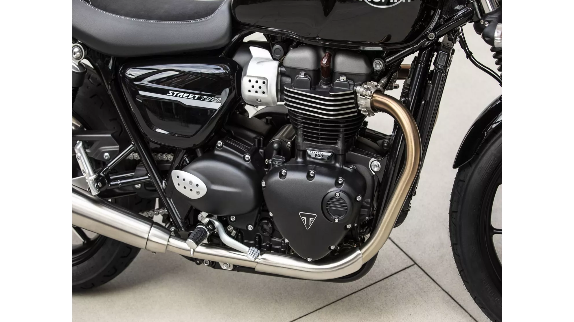 Triumph Street Twin - Image 10 Triumph Street Twin - Image 10
