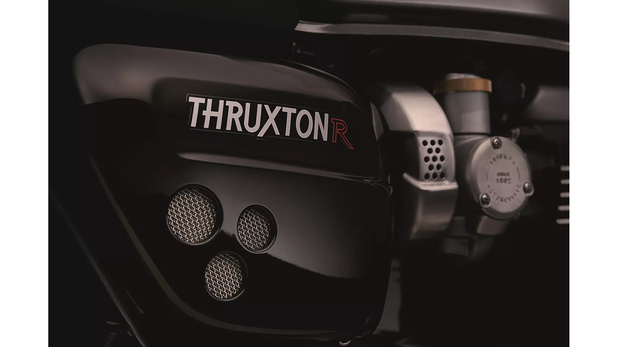 Triumph Thruxton 1200R - Obrázek 15
