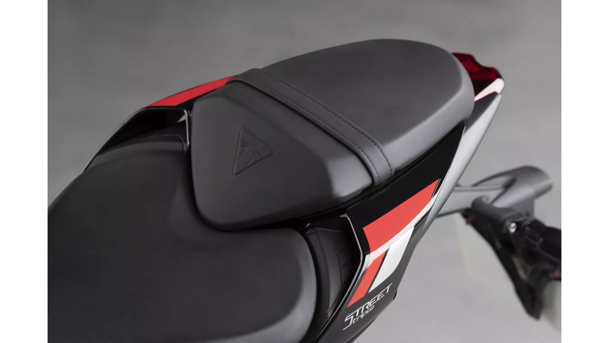 Triumph Street Triple 765 R - Image 11 Triumph Street Triple 765 R - Image 11