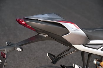 Triumph Street Triple 765 RS 2020 - Bild 14 Triumph Street Triple 765 RS 2020 - Bild 14
