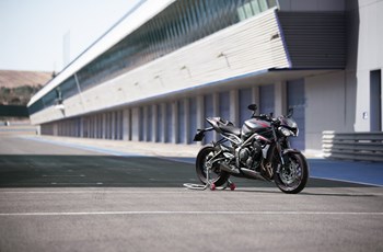 Triumph Street Triple 765 RS 2020 - Bild 25 Triumph Street Triple 765 RS 2020 - Bild 25