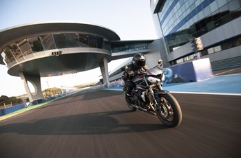 Triumph Street Triple 765 RS 2020 - Bild 47 Triumph Street Triple 765 RS 2020 - Bild 47