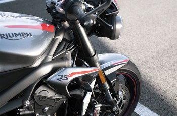Triumph Street Triple 765 RS 2020 - Bild 54 Triumph Street Triple 765 RS 2020 - Bild 54