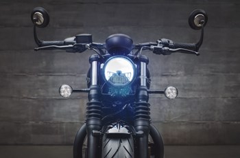 Triumph Bonneville Bobber Black 2020 - Bild 18 Triumph Bonneville Bobber Black 2020 - Bild 18