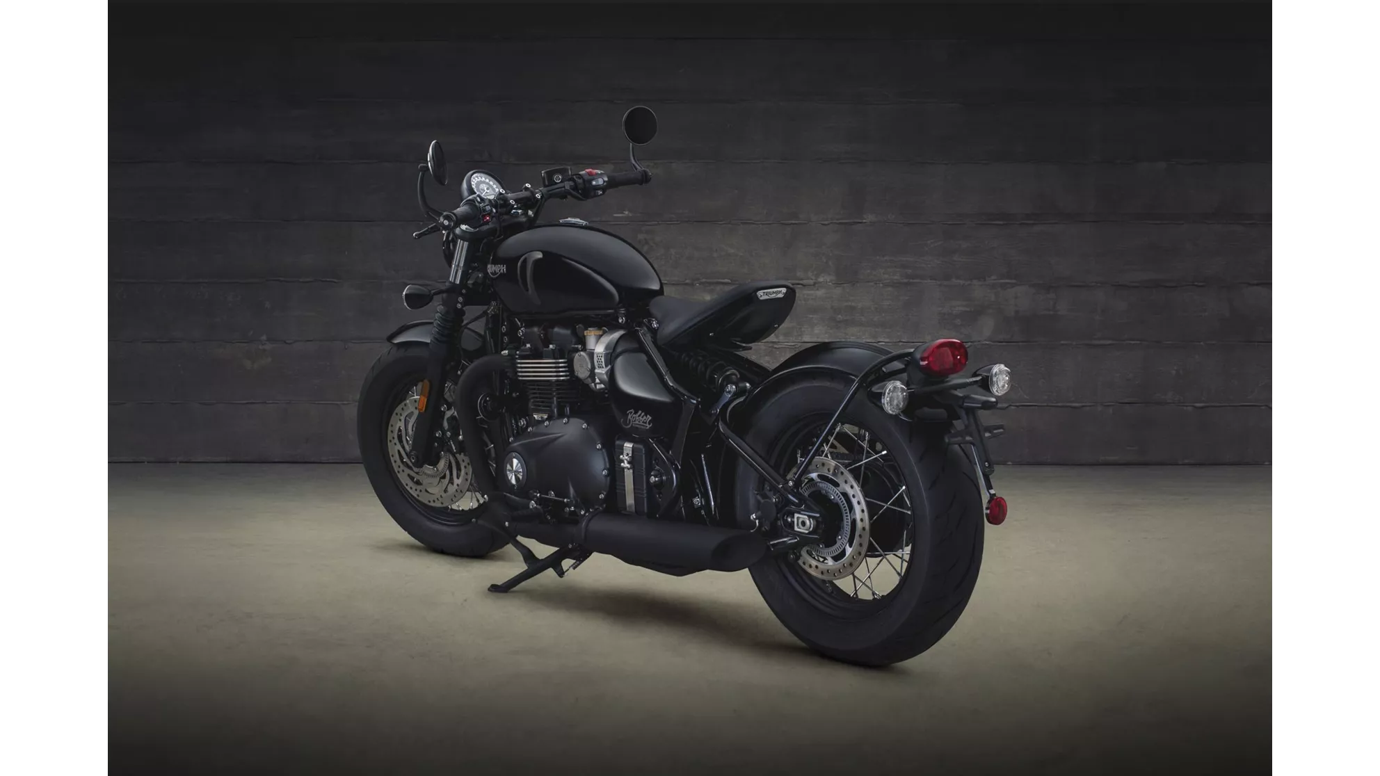 Triumph Bonneville Bobber Black - Image 20 Triumph Bonneville Bobber Black - Image 20