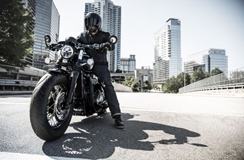 Triumph Bonneville Bobber Black 2020 - Bild 28 Triumph Bonneville Bobber Black 2020 - Bild 28
