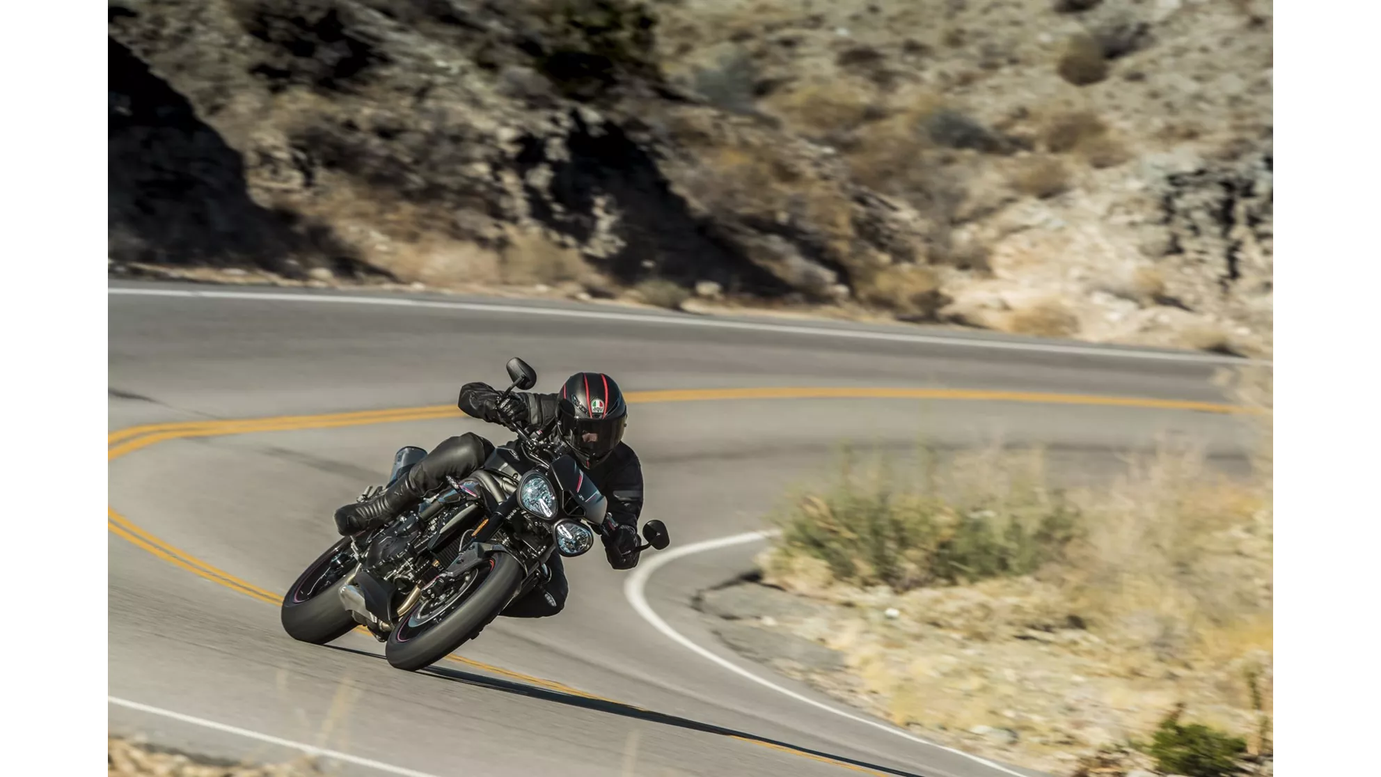 Triumph Speed Triple RS - Image 13 Triumph Speed Triple RS - Image 13