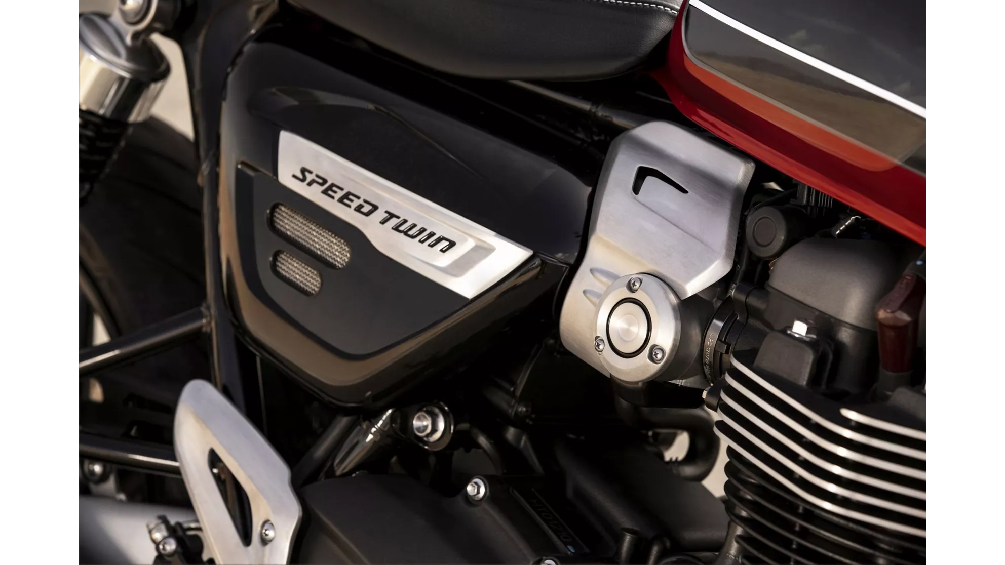 Triumph Speed Twin 1200 - Image 15 Triumph Speed Twin 1200 - Image 15