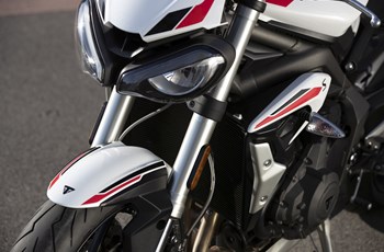Triumph Street Triple S A2 2020 - Bild 6 Triumph Street Triple S A2 2020 - Bild 6
