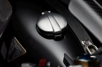 Triumph Thruxton TFC 2020 - Bild 25