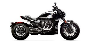 Triumph Rocket 3 TFC 2020 vs Ducati Diavel 1200 2018