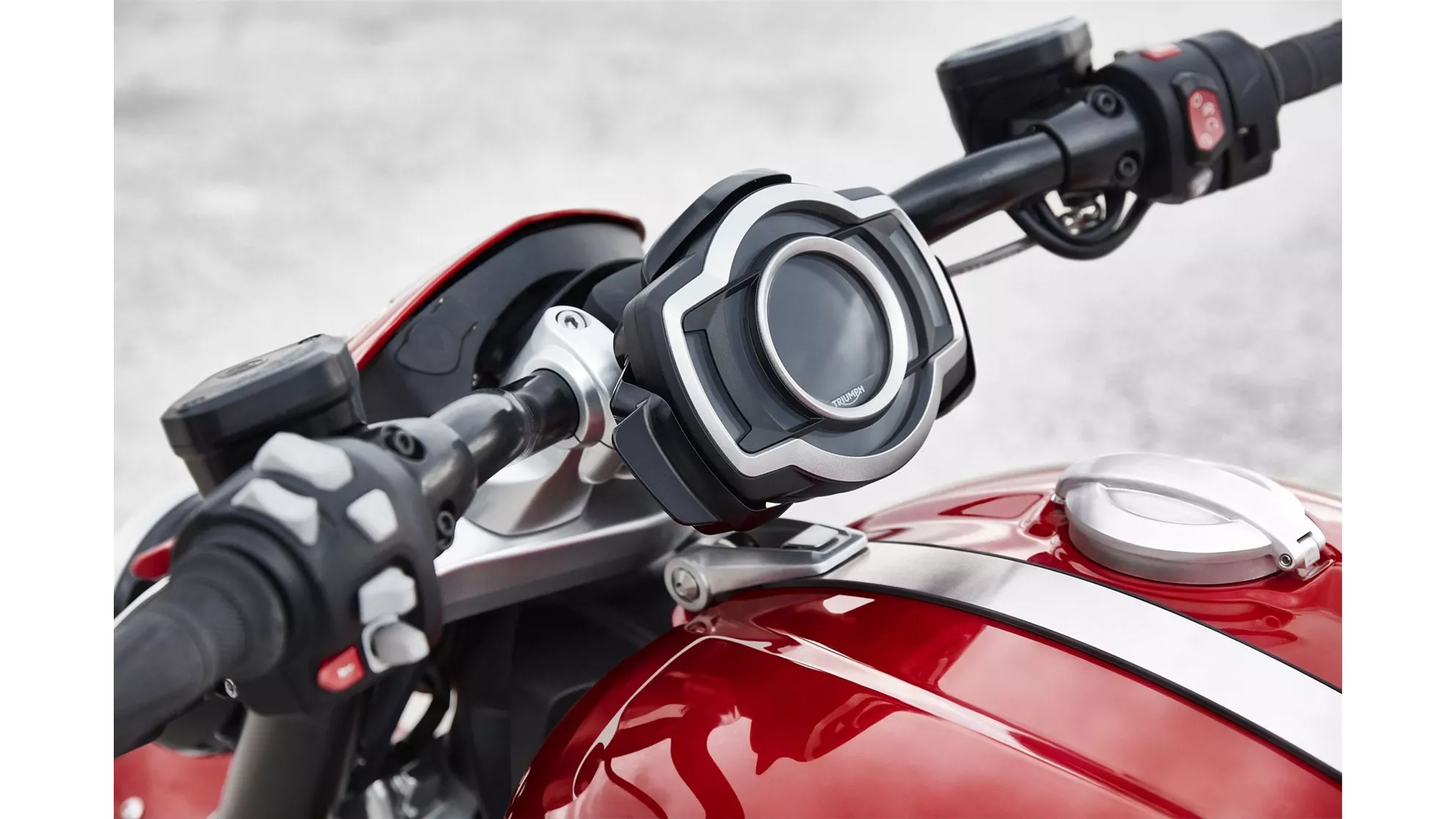 Triumph Rocket 3 R - Image 8 Triumph Rocket 3 R - Image 8